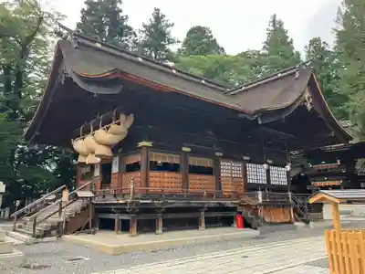 諏訪大社下社秋宮(長野県)