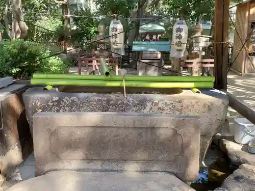 敏馬神社の手水舎