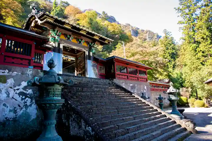 妙義神社の山門・神門