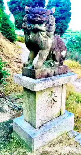 二宮神社の狛犬