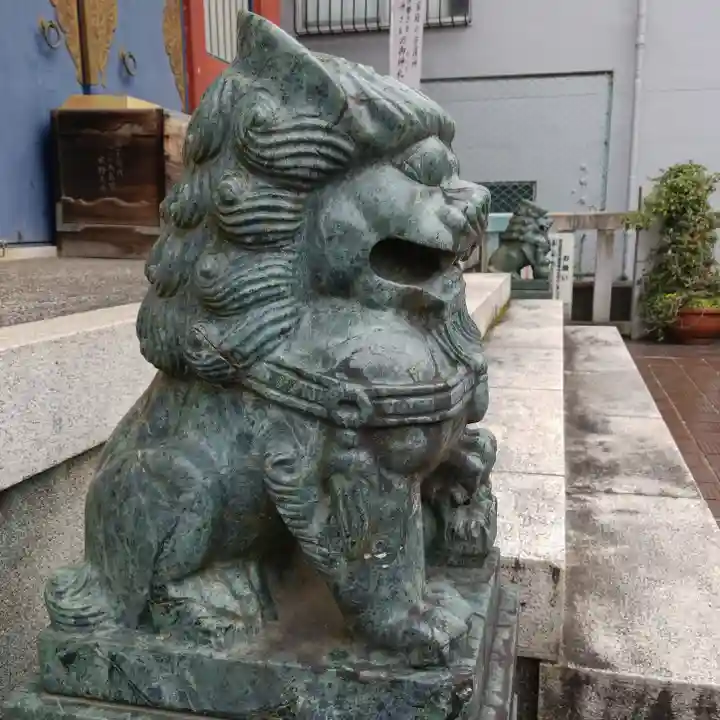 三島神社の狛犬