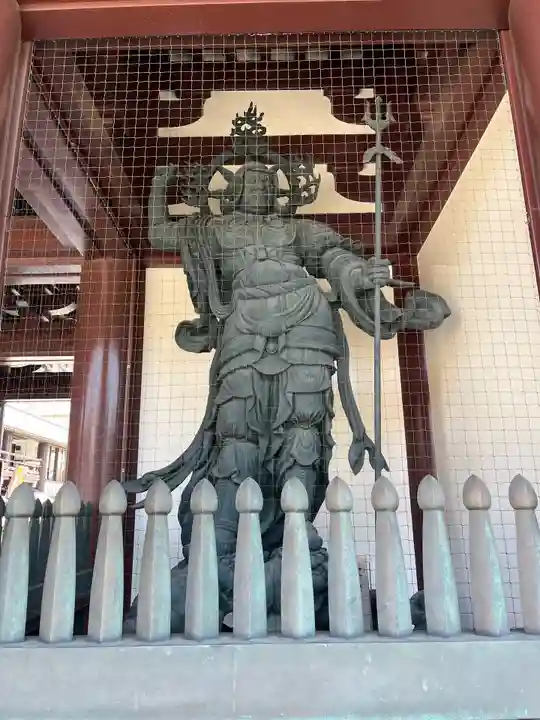 川崎大師(平間寺)の像