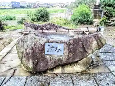 神明社（中和会神明社）の手水舎