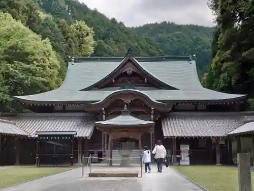 前神寺の本殿