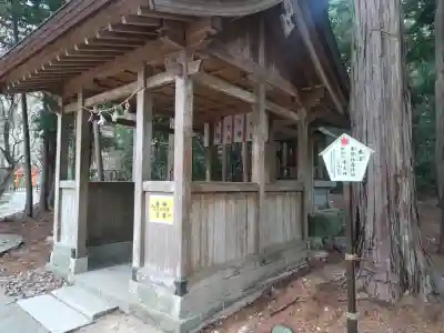 大麻比古神社の{uncategorized: "未分類", other: "その他", undefined: "問題あり", building: "その他建物", grave: "お墓", sacred_gate: "鳥居", guardian: "狛犬", statue: "像", buddha: "仏像", history: "歴史", nature: "自然", garden: "庭園", animal: "動物", pagoda: "塔", temizu: "手水舎", mountain_gate: "山門・神門", sanctuary: "本殿・本堂", subordinate: "末社・摂社", art: "芸術", scenery: "景色", jizo: "地蔵", ema: "絵馬", goshuin: "御朱印", omikuji: "おみくじ", items: "授与品その他", amulet: "お守り", goshuincho: "御朱印帳", eats: "食事", festival: "お祭り", votive_dance: "神楽", shichigosan: "七五三参", wedding: "結婚式", experience: "体験その他", initially: "初詣", around: "周辺", anti_infection: "感染症対策"}