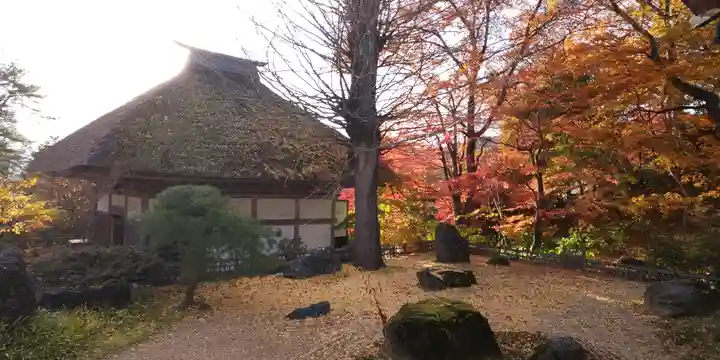 青龍山 吉祥寺の本殿・本堂