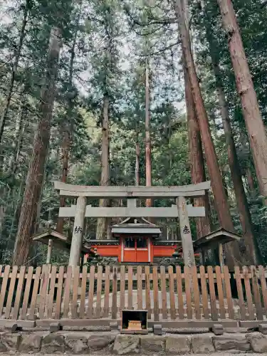室生龍穴神社の{uncategorized: "未分類", other: "その他", undefined: "問題あり", building: "その他建物", grave: "お墓", sacred_gate: "鳥居", guardian: "狛犬", statue: "像", buddha: "仏像", history: "歴史", nature: "自然", garden: "庭園", animal: "動物", pagoda: "塔", temizu: "手水舎", mountain_gate: "山門・神門", sanctuary: "本殿・本堂", subordinate: "末社・摂社", art: "芸術", scenery: "景色", jizo: "地蔵", ema: "絵馬", goshuin: "御朱印", omikuji: "おみくじ", items: "授与品その他", amulet: "お守り", goshuincho: "御朱印帳", eats: "食事", festival: "お祭り", votive_dance: "神楽", shichigosan: "七五三参", wedding: "結婚式", experience: "体験その他", initially: "初詣", around: "周辺", anti_infection: "感染症対策"}