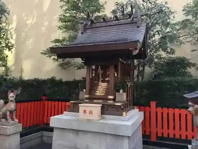 稲荷大明神の本殿・本堂