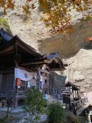 岩屋寺の本殿・本堂
