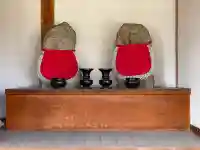 地蔵堂(南無地蔵尊)の{uncategorized: "未分類", other: "その他", undefined: "問題あり", building: "その他建物", grave: "お墓", sacred_gate: "鳥居", guardian: "狛犬", statue: "像", buddha: "仏像", history: "歴史", nature: "自然", garden: "庭園", animal: "動物", pagoda: "塔", temizu: "手水舎", mountain_gate: "山門・神門", sanctuary: "本殿・本堂", subordinate: "末社・摂社", art: "芸術", scenery: "景色", jizo: "地蔵", ema: "絵馬", goshuin: "御朱印", omikuji: "おみくじ", items: "授与品その他", amulet: "お守り", goshuincho: "御朱印帳", eats: "食事", festival: "お祭り", votive_dance: "神楽", shichigosan: "七五三参", wedding: "結婚式", experience: "体験その他", initially: "初詣", around: "周辺", anti_infection: "感染症対策"}