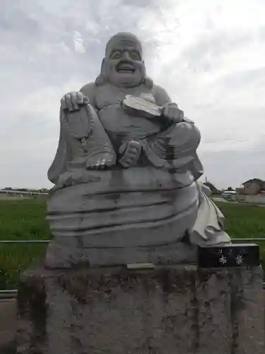 前橋厄除大師 蓮花院の像