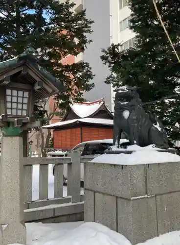 三吉神社の狛犬