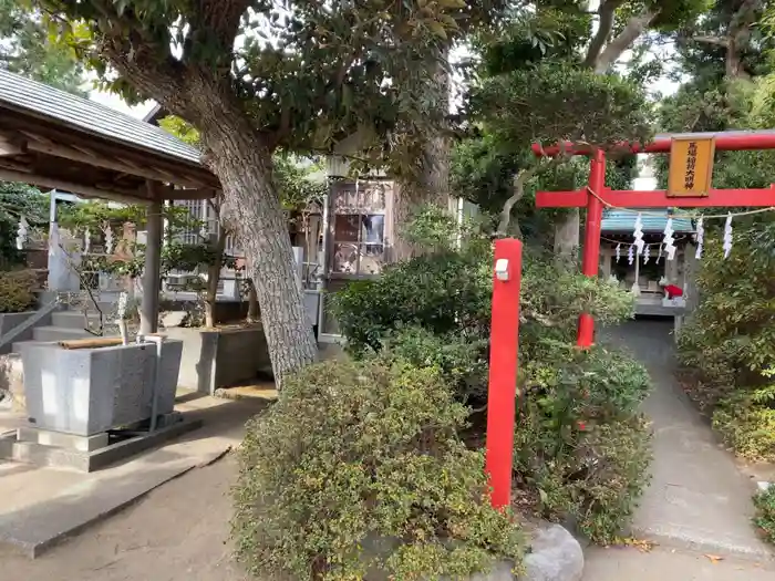 守公神社の建物その他