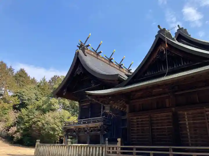 甲八幡神社の本殿・本堂