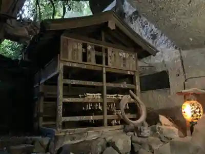 銭洗弁財天宇賀福神社(神奈川県)