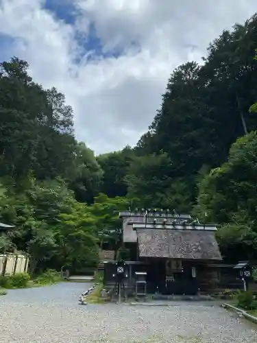 日向大神宮の{uncategorized: "未分類", other: "その他", undefined: "問題あり", building: "その他建物", grave: "お墓", sacred_gate: "鳥居", guardian: "狛犬", statue: "像", buddha: "仏像", history: "歴史", nature: "自然", garden: "庭園", animal: "動物", pagoda: "塔", temizu: "手水舎", mountain_gate: "山門・神門", sanctuary: "本殿・本堂", subordinate: "末社・摂社", art: "芸術", scenery: "景色", jizo: "地蔵", ema: "絵馬", goshuin: "御朱印", omikuji: "おみくじ", items: "授与品その他", amulet: "お守り", goshuincho: "御朱印帳", eats: "食事", festival: "お祭り", votive_dance: "神楽", shichigosan: "七五三参", wedding: "結婚式", experience: "体験その他", initially: "初詣", around: "周辺", anti_infection: "感染症対策"}