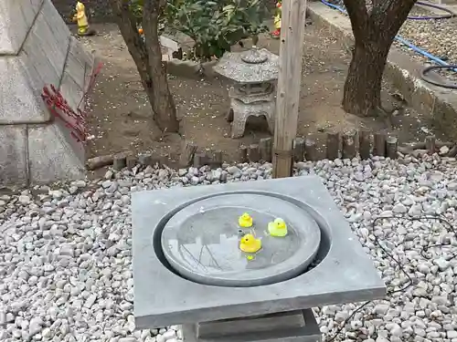 高円寺氷川神社の庭園