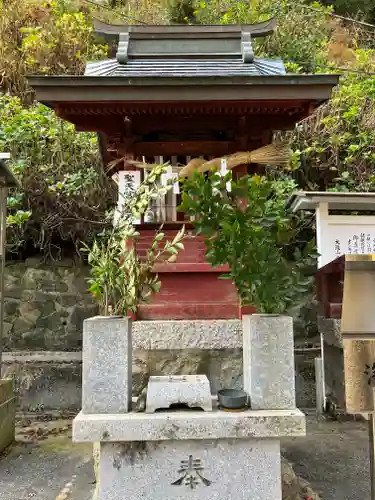 西法院の末社・摂社