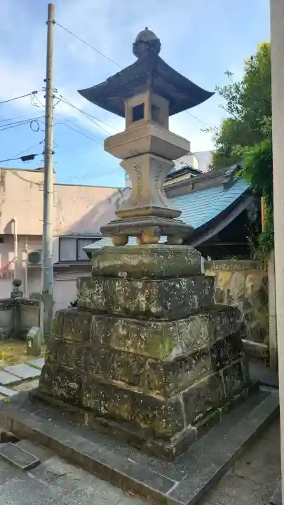 安積國造神社の{uncategorized: "未分類", other: "その他", undefined: "問題あり", building: "その他建物", grave: "お墓", sacred_gate: "鳥居", guardian: "狛犬", statue: "像", buddha: "仏像", history: "歴史", nature: "自然", garden: "庭園", animal: "動物", pagoda: "塔", temizu: "手水舎", mountain_gate: "山門・神門", sanctuary: "本殿・本堂", subordinate: "末社・摂社", art: "芸術", scenery: "景色", jizo: "地蔵", ema: "絵馬", goshuin: "御朱印", omikuji: "おみくじ", items: "授与品その他", amulet: "お守り", goshuincho: "御朱印帳", eats: "食事", festival: "お祭り", votive_dance: "神楽", shichigosan: "七五三参", wedding: "結婚式", experience: "体験その他", initially: "初詣", around: "周辺", anti_infection: "感染症対策"}