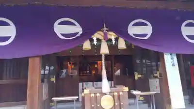 新田神社の本殿・本堂