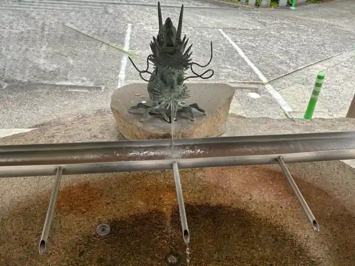 芦屋神社の{uncategorized: "未分類", other: "その他", undefined: "問題あり", building: "その他建物", grave: "お墓", sacred_gate: "鳥居", guardian: "狛犬", statue: "像", buddha: "仏像", history: "歴史", nature: "自然", garden: "庭園", animal: "動物", pagoda: "塔", temizu: "手水舎", mountain_gate: "山門・神門", sanctuary: "本殿・本堂", subordinate: "末社・摂社", art: "芸術", scenery: "景色", jizo: "地蔵", ema: "絵馬", goshuin: "御朱印", omikuji: "おみくじ", items: "授与品その他", amulet: "お守り", goshuincho: "御朱印帳", eats: "食事", festival: "お祭り", votive_dance: "神楽", shichigosan: "七五三参", wedding: "結婚式", experience: "体験その他", initially: "初詣", around: "周辺", anti_infection: "感染症対策"}
