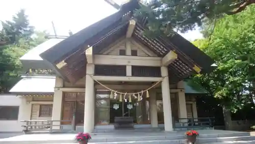 江別神社の本殿