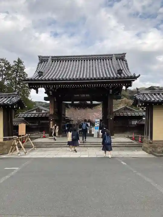 建長寺の山門・神門