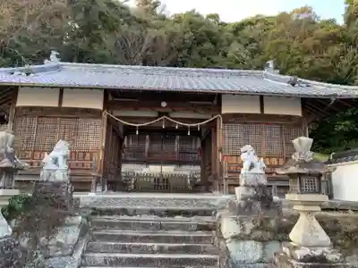 若宮八幡宮の本殿・本堂