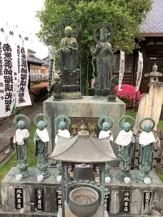 薬師寺(北外山)の地蔵