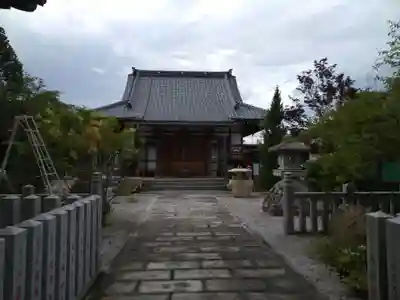 観音寺の本殿・本堂