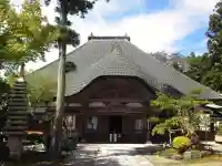 西生寺の本殿・本堂