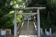 白鳥神社の鳥居