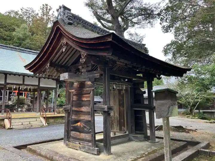 春日神社の山門・神門