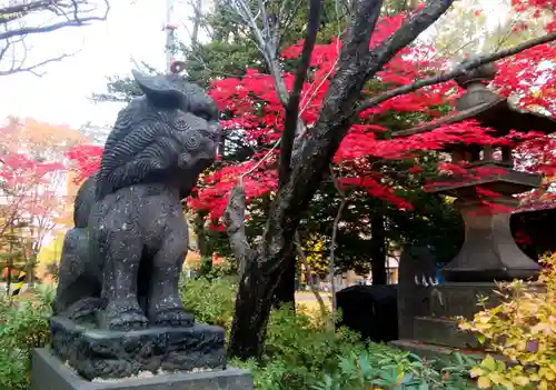 彌彦神社　(伊夜日子神社)の狛犬