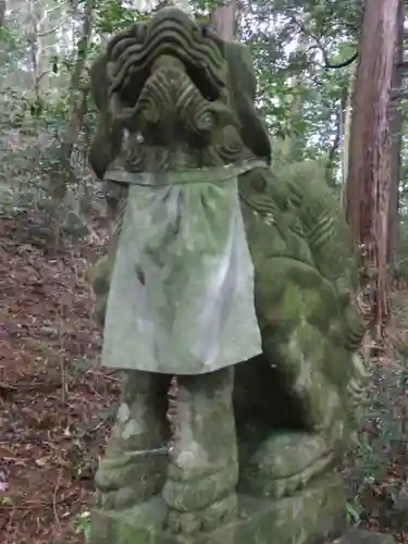 豊崎八幡神社の狛犬