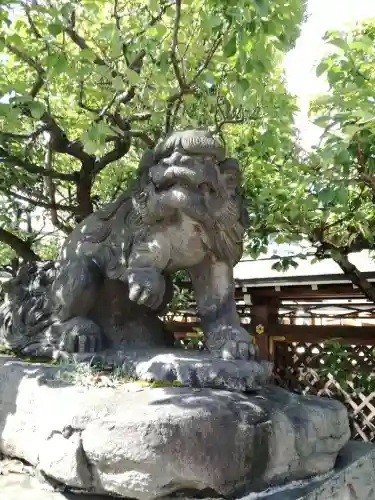 湯島天満宮の狛犬