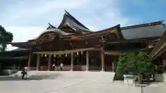 寒川神社の本殿