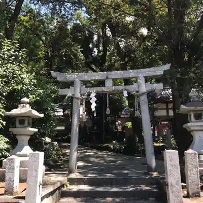 三宅八幡宮の鳥居