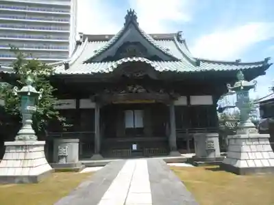 龍本寺の本殿・本堂