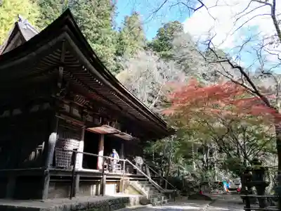 室生寺の本殿・本堂