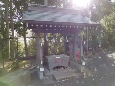 茅ヶ崎杉山神社の手水舎