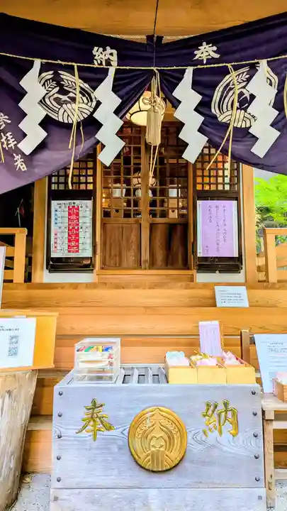 五十稲荷神社(栄寿稲荷神社)の本殿・本堂