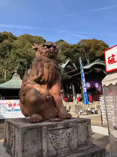 由加山 由加神社本宮の狛犬