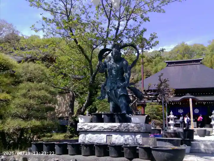 光明寺の{uncategorized: "未分類", other: "その他", undefined: "問題あり", building: "その他建物", grave: "お墓", sacred_gate: "鳥居", guardian: "狛犬", statue: "像", buddha: "仏像", history: "歴史", nature: "自然", garden: "庭園", animal: "動物", pagoda: "塔", temizu: "手水舎", mountain_gate: "山門・神門", sanctuary: "本殿・本堂", subordinate: "末社・摂社", art: "芸術", scenery: "景色", jizo: "地蔵", ema: "絵馬", goshuin: "御朱印", omikuji: "おみくじ", items: "授与品その他", amulet: "お守り", goshuincho: "御朱印帳", eats: "食事", festival: "お祭り", votive_dance: "神楽", shichigosan: "七五三参", wedding: "結婚式", experience: "体験その他", initially: "初詣", around: "周辺", anti_infection: "感染症対策"}