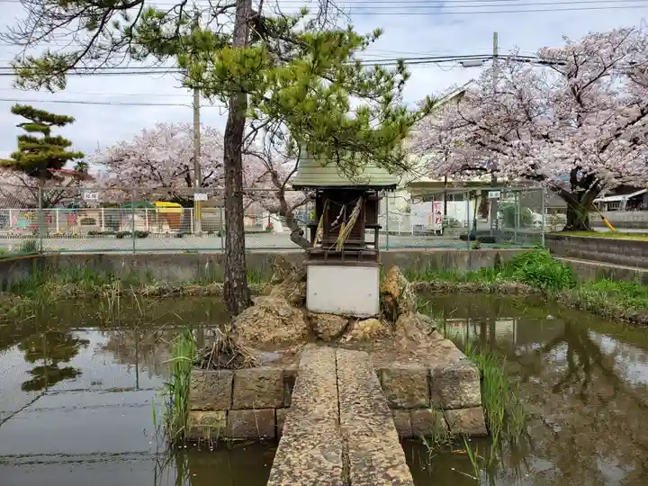 尾上神社の末社・摂社