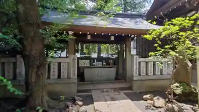 神明氷川神社の手水舎