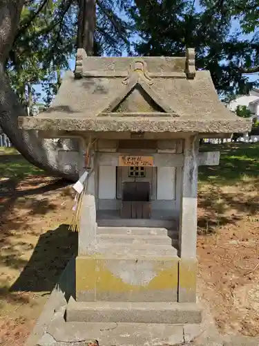 国安天満神社の末社・摂社