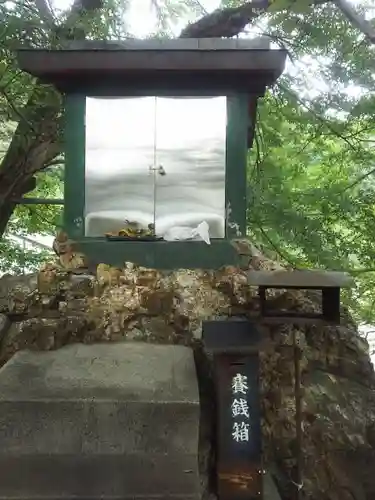 市杵島神社の本殿