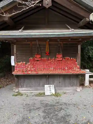 鎌倉宮の{uncategorized: "未分類", other: "その他", undefined: "問題あり", building: "その他建物", grave: "お墓", sacred_gate: "鳥居", guardian: "狛犬", statue: "像", buddha: "仏像", history: "歴史", nature: "自然", garden: "庭園", animal: "動物", pagoda: "塔", temizu: "手水舎", mountain_gate: "山門・神門", sanctuary: "本殿・本堂", subordinate: "末社・摂社", art: "芸術", scenery: "景色", jizo: "地蔵", ema: "絵馬", goshuin: "御朱印", omikuji: "おみくじ", items: "授与品その他", amulet: "お守り", goshuincho: "御朱印帳", eats: "食事", festival: "お祭り", votive_dance: "神楽", shichigosan: "七五三参", wedding: "結婚式", experience: "体験その他", initially: "初詣", around: "周辺", anti_infection: "感染症対策"}