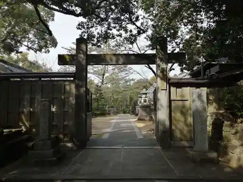 九品院の山門・神門